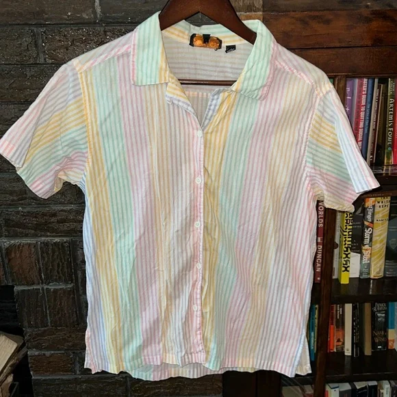 Pastel, striped, women’s short sleeve button up - Picture 1 of 3